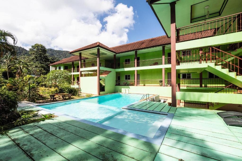 Aree Resort บ้านบางเบ้า ภายนอก รูปภาพ